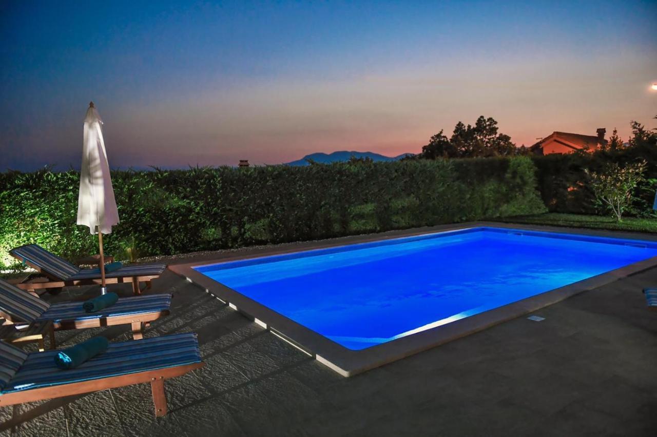 *****Pool House With Beautiful Seaview,Big Garden And Old Tavern***** Рийека Екстериор снимка